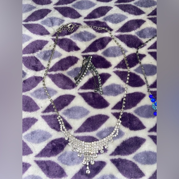 Necklaces ๐ - Picture 3 of 3